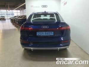 Audi e-tron 55 4WD Sportback 2022 года из Южной Кореи