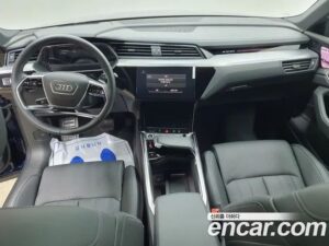 Audi e-tron 55 4WD Sportback 2022 года из Южной Кореи