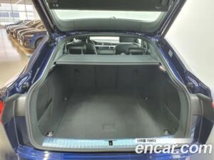 Audi e-tron 55 4WD Sportback 2022 года из Южной Кореи