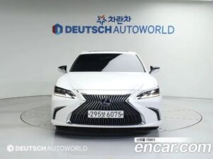 Lexus ES Executive 2020 года из Южной Кореи
