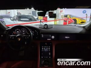 Porsche Taycan Turbo 2021 года из Южной Кореи