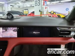 Porsche Taycan Turbo 2021 года из Южной Кореи