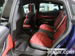 Porsche Taycan Turbo 2021 года из Южной Кореи