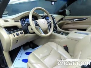 Cadillac Escalade 6.2 ESV 2020 года из Южной Кореи