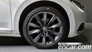 Volkswagen Arteon 2.0 TDI Prestige 2020 года из Южной Кореи