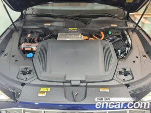 Audi e-tron 55 4WD 2022 года из Южной Кореи