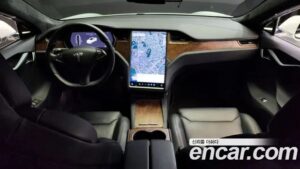 Tesla Model S LONG RANGE 2020 года из Южной Кореи
