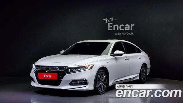 Honda Accord 2.0 HYBRID Touring 2019 года из Кореи