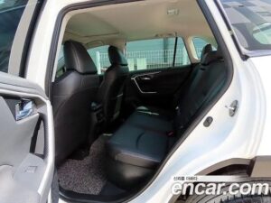 Toyota RAV4 2.5 2WD HYBRID 2020 года из Южной Кореи