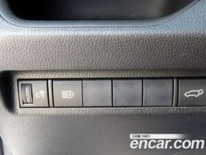 Toyota RAV4 2.5 2WD HYBRID 2020 года из Южной Кореи