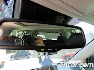 Toyota RAV4 2.5 2WD HYBRID 2020 года из Южной Кореи