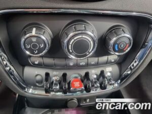 Mini Clubman DEFAULT 2022 года из Южной Кореи