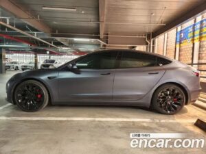 Tesla Model 3 Performance 2021 года из Южной Кореи