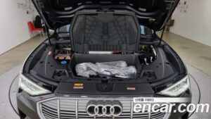Audi e-tron 50 4WD 2022 года из Южной Кореи