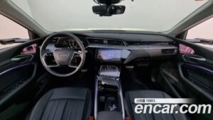 Audi e-tron 50 4WD 2022 года из Южной Кореи