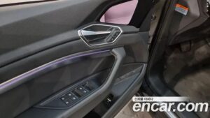 Audi e-tron 50 4WD 2022 года из Южной Кореи