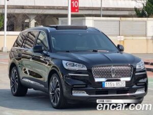 Lincoln Aviator 3.0 Reserve AWD 2021 года из Южной Кореи