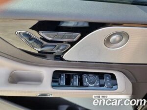 Lincoln Aviator 3.0 Reserve AWD 2021 года из Южной Кореи