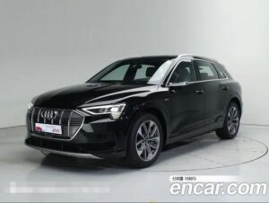 Audi e-tron 55 4WD 2022 года из Южной Кореи