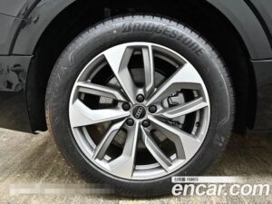 Audi e-tron 55 4WD 2022 года из Южной Кореи