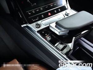 Audi e-tron 55 4WD 2022 года из Южной Кореи