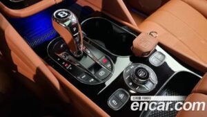Bentley Bentayga 4.0 V8 2022 года из Южной Кореи