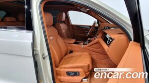 Bentley Bentayga 4.0 V8 2022 года из Южной Кореи
