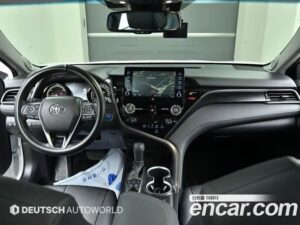 Toyota Camry 2.5 XLE HYBRID 2022 года из Южной Кореи
