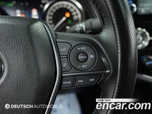 Toyota Camry 2.5 XLE HYBRID 2022 года из Южной Кореи