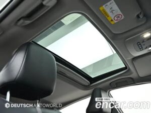 Toyota Camry 2.5 XLE HYBRID 2022 года из Южной Кореи