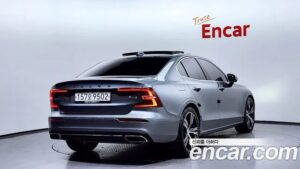 Volvo S60 T5 Inscription 2020 года из Южной Кореи