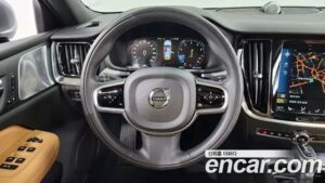Volvo S60 T5 Inscription 2020 года из Южной Кореи