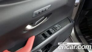 Lexus UX 2.0 F-Sport 2WD 2021 года из Южной Кореи