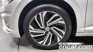 Volkswagen Jetta 1.4 TSI Prestige 2020 года из Южной Кореи