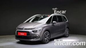 Citroen-DS C4 SpaceTourer 1.5 BlueHDi SHINE 2021 года из Южной Кореи