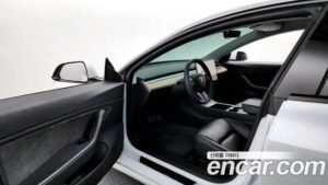 Tesla Model 3 LONG RANGE 2021 года из Южной Кореи