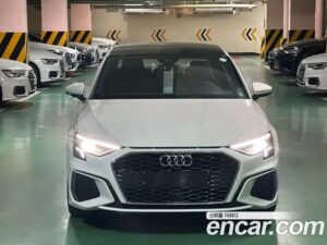 Audi A3 40 TFSI Premium 2023 года из Южной Кореи