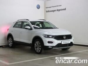 Volkswagen T-Roc 2.0 TDI Style 2021 года из Южной Кореи