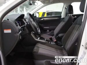 Volkswagen T-Roc 2.0 TDI Style 2021 года из Южной Кореи