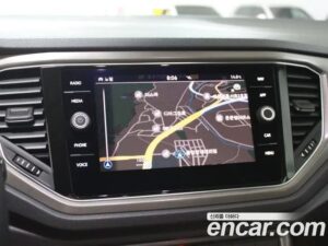 Volkswagen T-Roc 2.0 TDI Style 2021 года из Южной Кореи