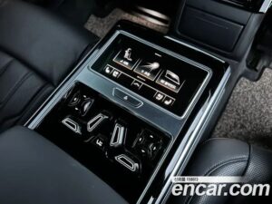 Audi A8 55 TFSI 4WD LWB 2020 года из Южной Кореи