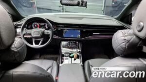 Audi Q8 45 TDI 4WD Premium 2021 года из Южной Кореи