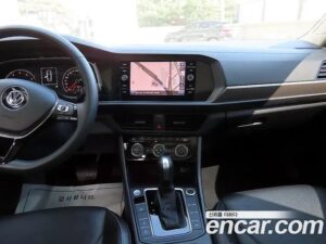 Volkswagen Jetta 1.4 TSI Prestige 2020 года из Южной Кореи