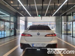 BMW 7-Series 740i sDrive M Sport 2023 года из Южной Кореи