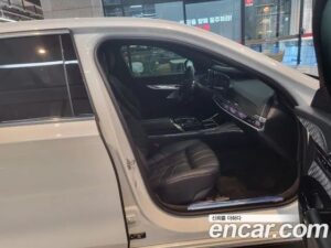 BMW 7-Series 740i sDrive M Sport 2023 года из Южной Кореи