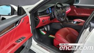 Maserati Quattroporte 3.0 V6 GranLusso 2020 года из Южной Кореи