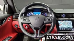 Maserati Quattroporte 3.0 V6 GranLusso 2020 года из Южной Кореи