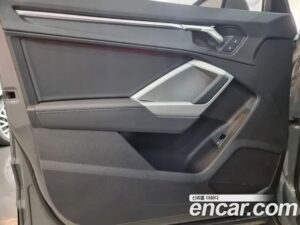 Audi Q3 35 TDI Sportback 2022 года из Южной Кореи