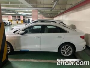 Audi A3 40 TFSI 2023 года из Южной Кореи
