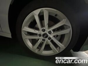 Audi A3 40 TFSI 2023 года из Южной Кореи